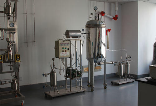 ����װ��